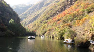 雙龍峽-爨底下村2日游